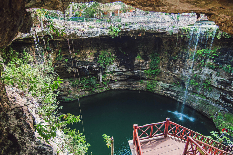 Cancún / Riviera Maya: Chichén Itzá, Valladolid i cenoteWycieczka z miejsc zbiórki w Cancun i Riviera Maya