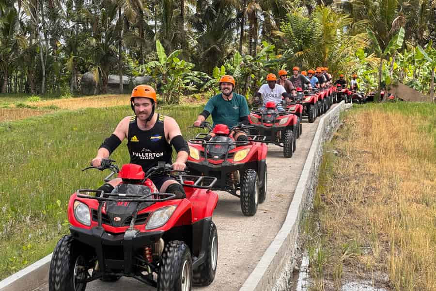 Ubud: River Cave Tubing Adventure & Gorilla ATV Quad Bike. Foto: GetYourGuide Ubud: River Cave Tubing Adventure & Gorilla ATV Quad Bike. Foto: GetYourGuide