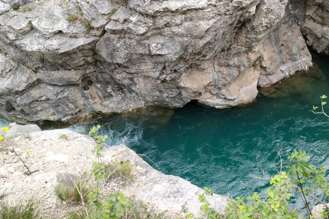 Tirana: Bovilla Lake & Gamti Mountain with 4x4 SUV, Day Tour