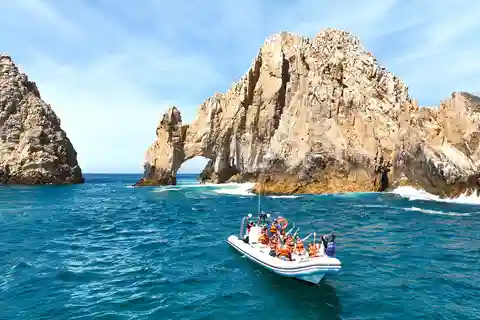 Los Cabos: Arch Tour by Speedboat and Camel Ride on Beach