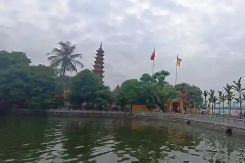 Explore Hanoi City Tour Full Day With Bus, Lunch, Guide