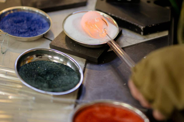 Create glass art in Southeast Portland