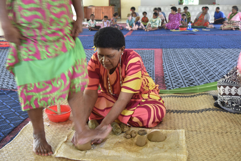 Sigatoka: crucero por el río y visita al valle Salad BowlSigatoka: crucero por el río y excursión al Valle de las Ensaladeras