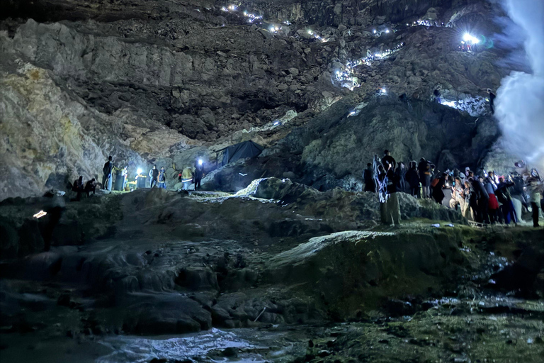 Von Bali aus: Das majestätische Mount Ijen Sunrise Trekking