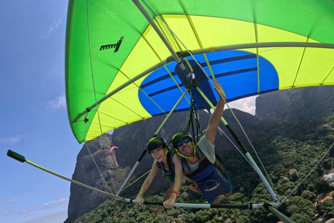 Rio de Janeiro: Tandem Hang Gliding Flight (GoPro included)