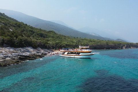 Kusadasi: Boat Trip with Transfers, Lunch & Unlimited Drinks