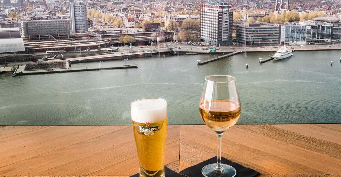 Afbeelding 2 van Amsterdam: A'DAM Lookout toegangsbewijs met 1 of 2 drankjes