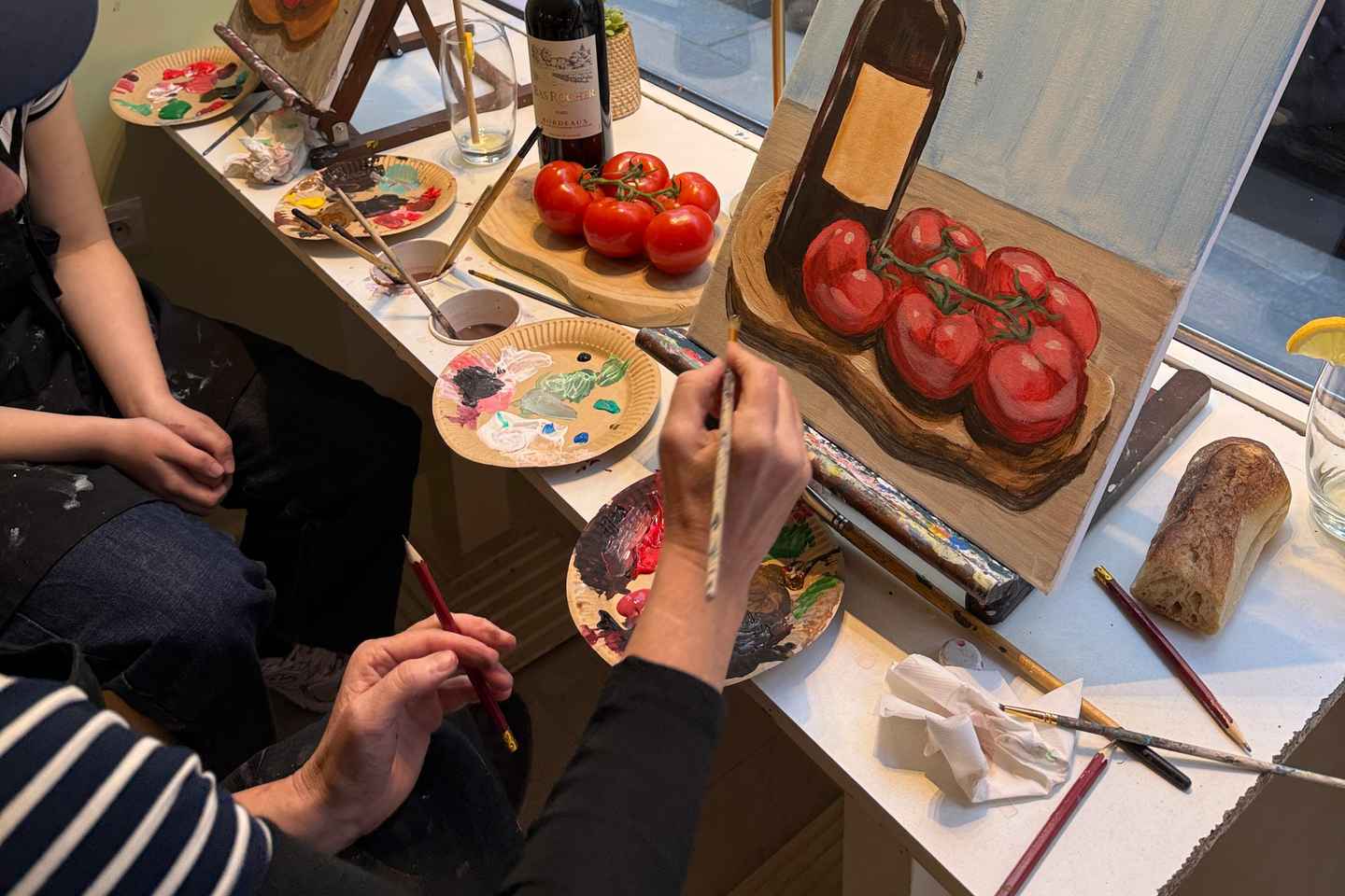 Paris : Painting experience in an art cafe
