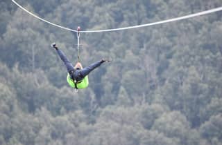Adrenalin auf Sizilien: Fliege mit der Zipline und der höchsten Riesenschaukel Europas