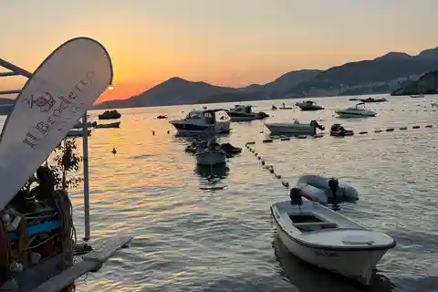 Von Podgorica: Transfer nach Budva und Bootsfahrt nach St. Stefan