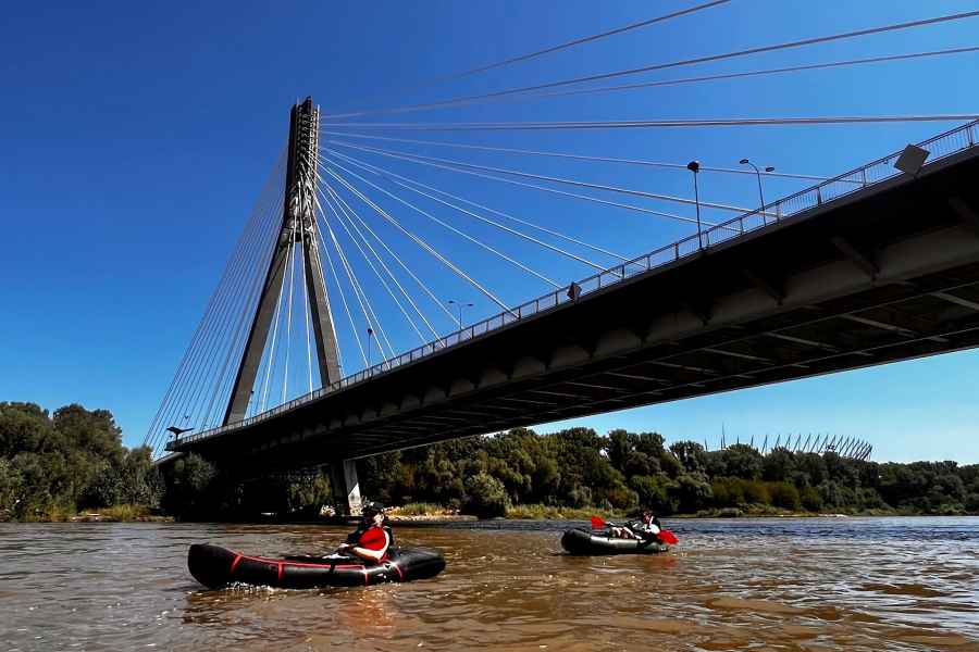 Packrafting-Abenteuer Fluss Weichsel Warschau Polen. Foto: GetYourGuide