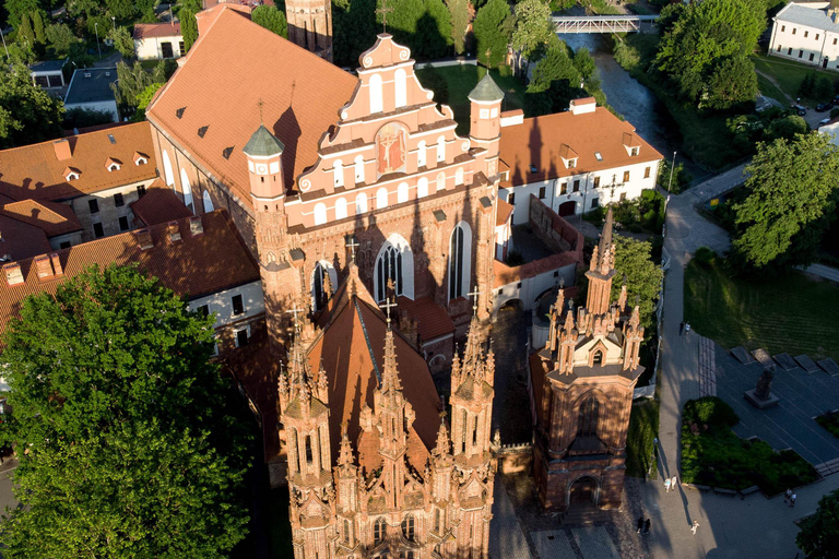 Vilna: Tour privado de medio día por la ciudad en monovolumen