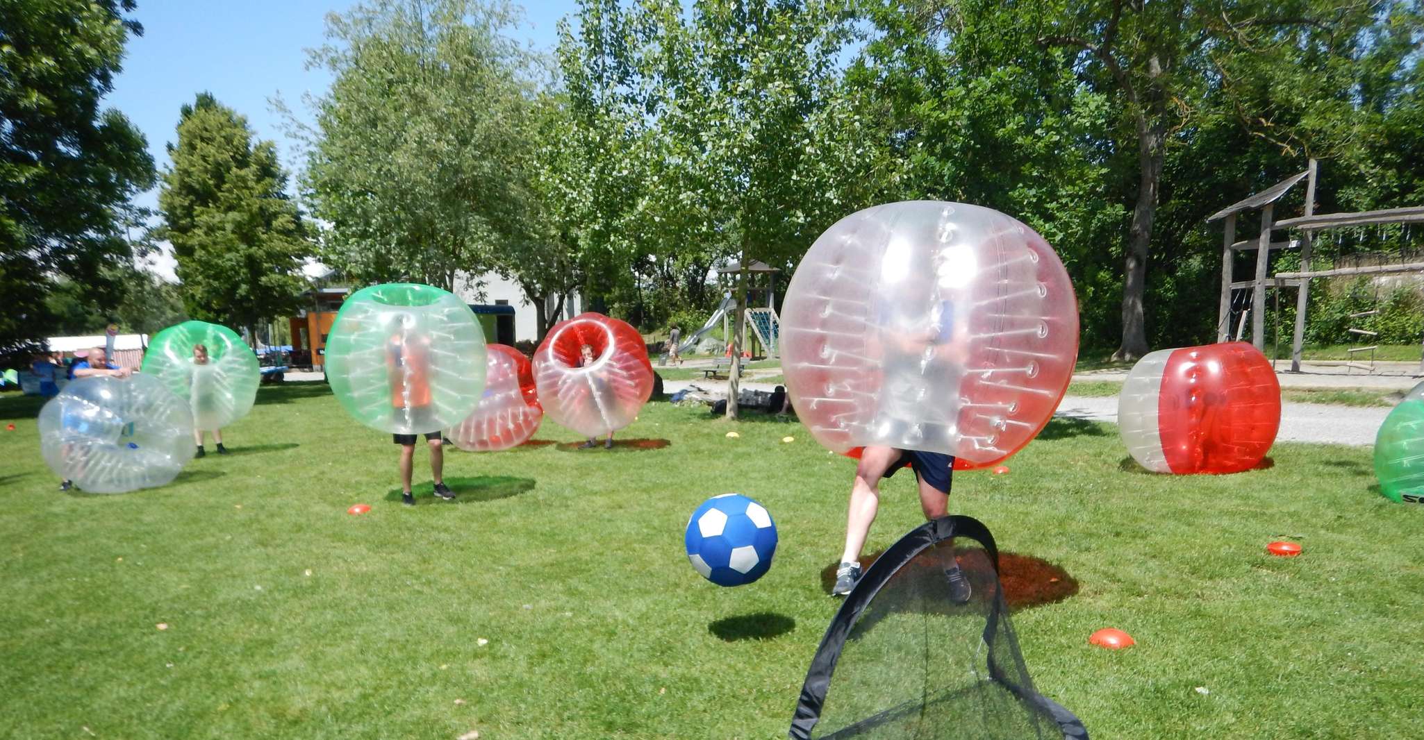 Radolfzell, bubble Soccer Loopyball en el lago - Housity