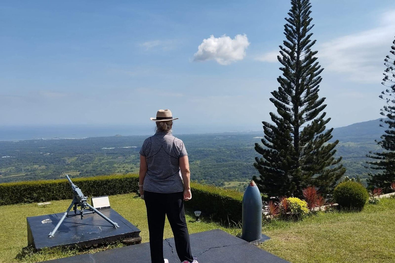 Manille : Visite commémorative de la Marche de la Mort de Bataan de la Seconde Guerre mondialeManille : visite du mémorial de la marche de la mort de Bataan de la Seconde Guerr