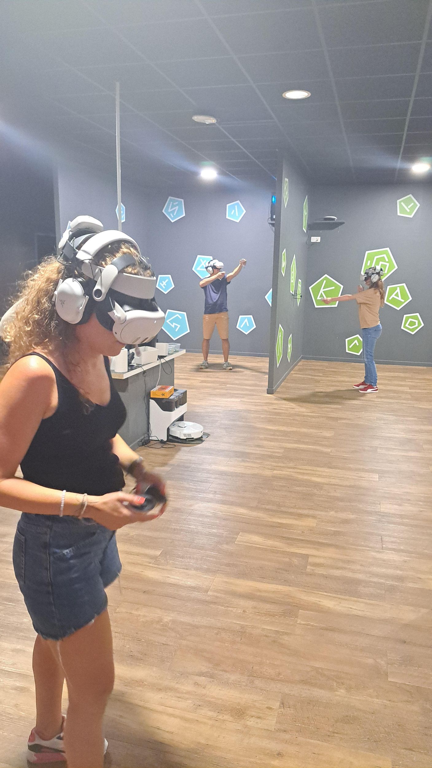 Oxmoz VR Toulouse: Virtual-Reality-Escape-Game – Denkspiele