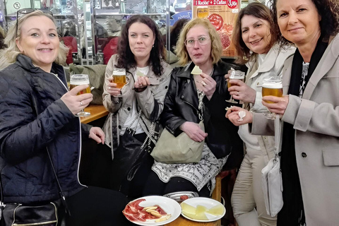 Madrid: Autentisk Tapas kvällstur med en sida av historiaMadrid Authentic Tapas Tour med en sida av historia