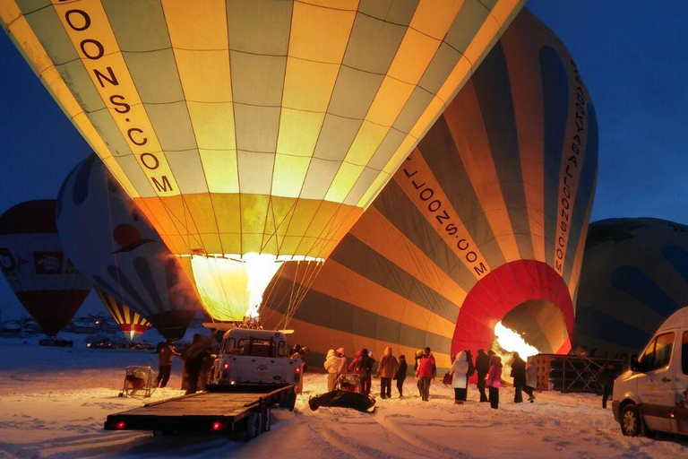 Cappadocia: Tour in mongolfiera all&#039;alba di Göreme