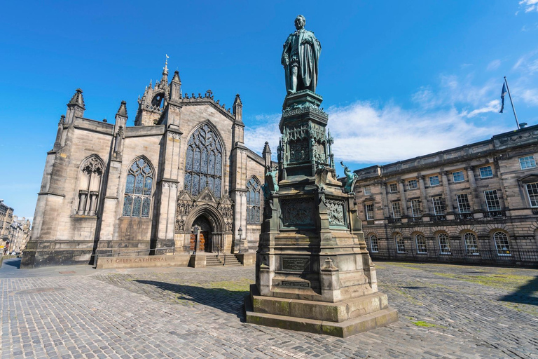 Edinburgh: Movie & TV Locations Tour inc Outlander & One Day