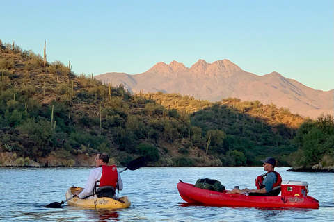 Phoenix/Mesa: Guided Kayaking Trip on Saguaro Lake Phoenix and Mesa: Guided Trip on Saguaro Lake