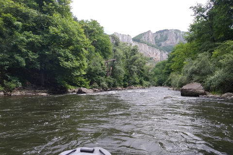 Lakatnik: Rafting no rio Iskar