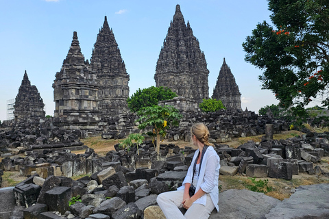 Lo más destacado de Yogyakarta: tour por el volcán Merapi y los templosPuntos destacados de Yogyakarta: tour por el volcán Merapi y los templos