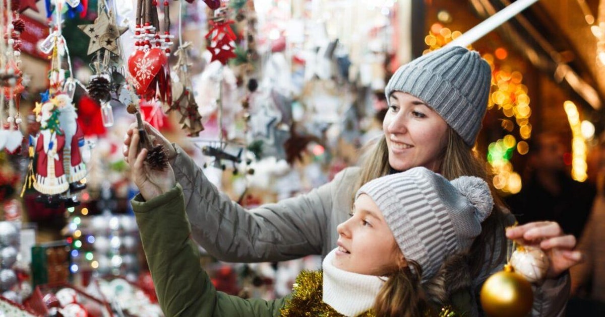 Berliner Weihnachtszauber: Verzaubernde Feiertagstour & Traditionen 