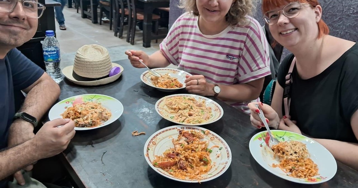 Colombo: Tastiest Local Food Tour by Tuk Tuk - All Inclusive | GetYourGuide