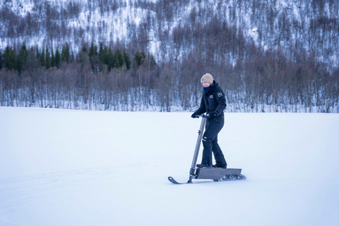 Tromsø: Electric Snow Scooter Ride and Northern Lights Hunt