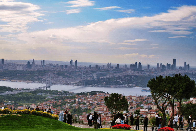 Istanbul Discovery: 3 Nights Hotel Stay & Private Tour Istanbul 3-Night Private Tour & Bosphorus Dinner Cruise