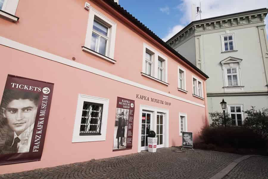 Prag: Ticket für das Kafka-Museum. Foto: GetYourGuide Prag: Ticket für das Kafka-Museum. Foto: GetYourGuide