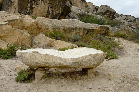 Baku: Gobustan & Mud Volcanoes Half-Day Off-Road Tour