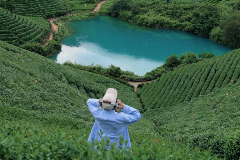 جولة شاي هانغتشو: القرى والبحيرات وتجربة الشاي المخفوقدليل للغة الإنجليزية والصينية