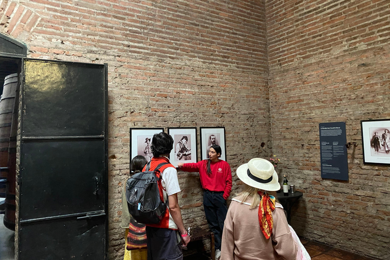 Santiago: Pueblito Los Dominicos & Cousiño Macul Winery