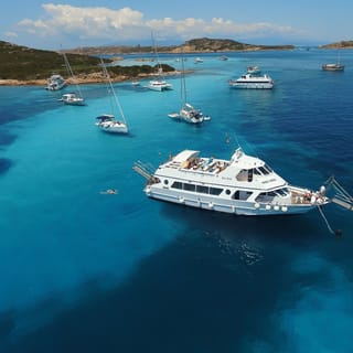 From Palau: La Maddalena Islands Full-Day Trip by Boat