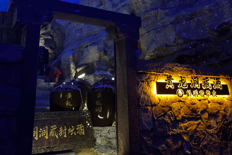 Zhangjiajie: Baofeng Lake or Huanglong Cave Day Trip Baofeng Lake + Junsheng Painting Academy or Tujia Brocade