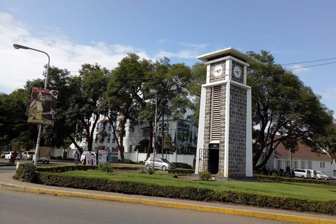 Arusha: Stadsvandring med lunch och upphämtning från hotell