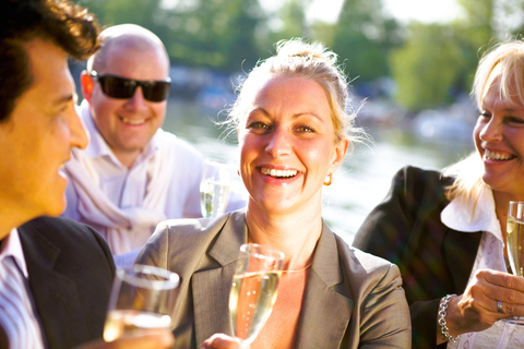 Stockholm: Archipelago Dinner Cruise with Buffet