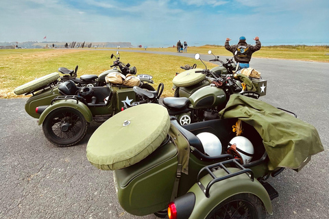 Bayeux: passeio de 2 horas pelas praias do Dia D, em um sidecar antigo