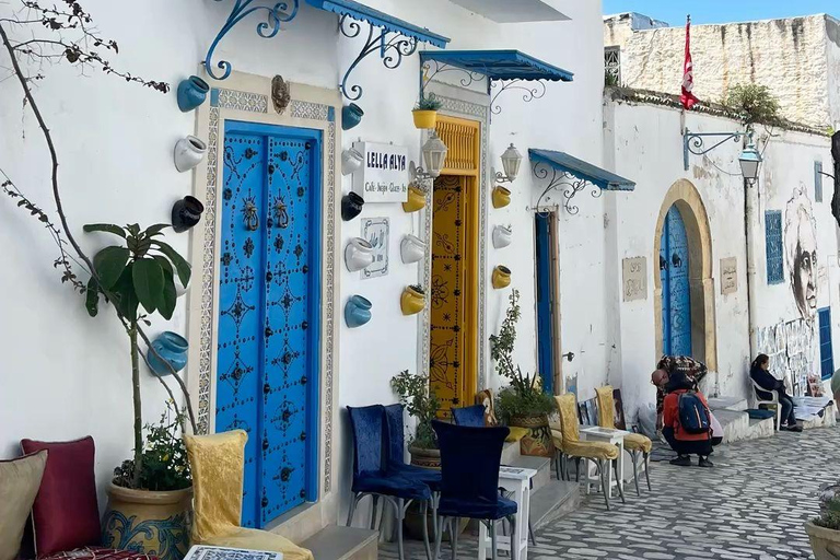 Private VIP Tour: Carthage & Medina & Sidi Bou Said PickUp From : Monastir ( Any Hotel & Airbnb )