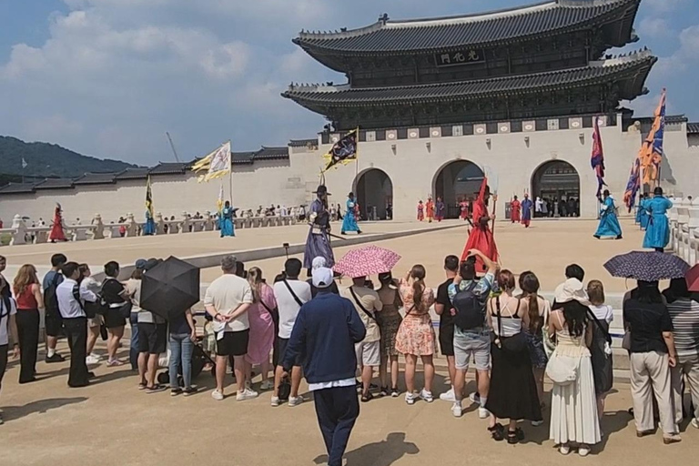 Seoul: Tour privato personalizzato con una guida locale