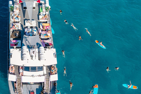 Ibiza: Half Day Pass at Ibiza Boat Club with Brunch & Drinks Bottomless Brunch Boat Party: General Admission