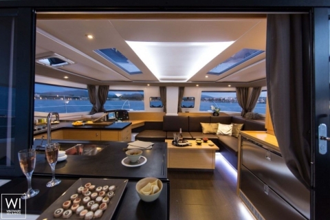 Welkom bij de luxe catamaran "Gingembre".