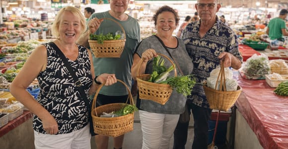 Chiang Mai: Thai Cooking Class with Market Tour & Pickup