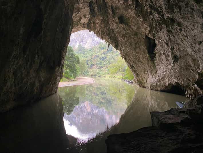 Lago Ba Be: Excursión en barco a la Cascada de Dau Dang y a la Cueva de ...
