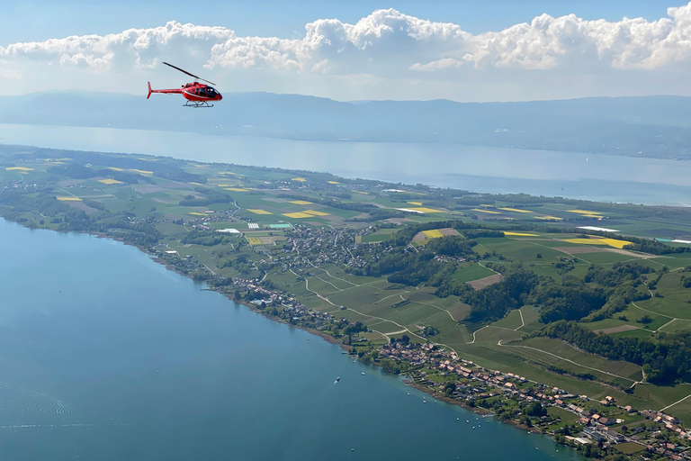 Bern: Exclusive Lakeland Helicopter-Tour for up to 4 People