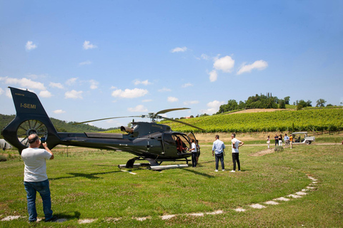 San Gimignano: Helicopter Wine Tour in Chianti Region Activity with 25-Minute Helicopter Ride