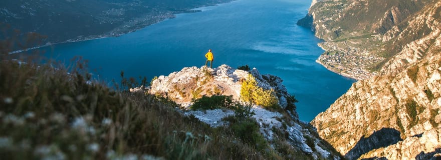 Lac de Garde : expérience de randonnée avec un guide de la région