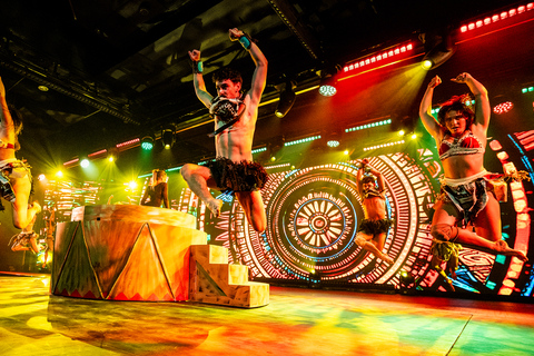 From the south: Admission ticket and round-trip transfer to Sala Scala TRANSPORT + SHOW