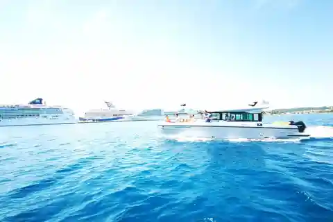 North East Yacht Coast Semi-Private Experience