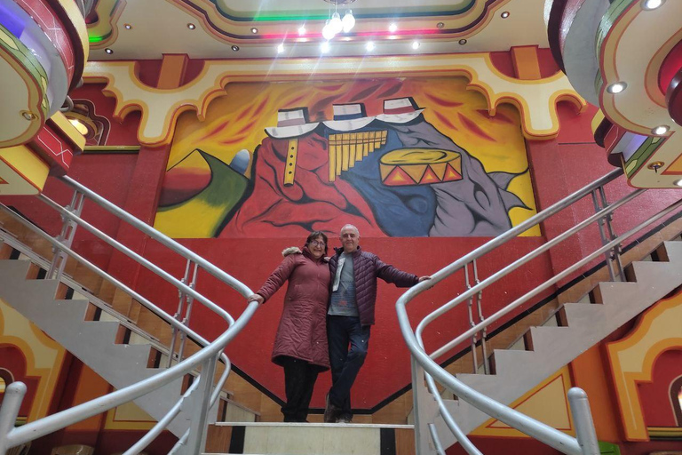 La Paz: Andean Cholet Architecture – Private Tour in El Alto